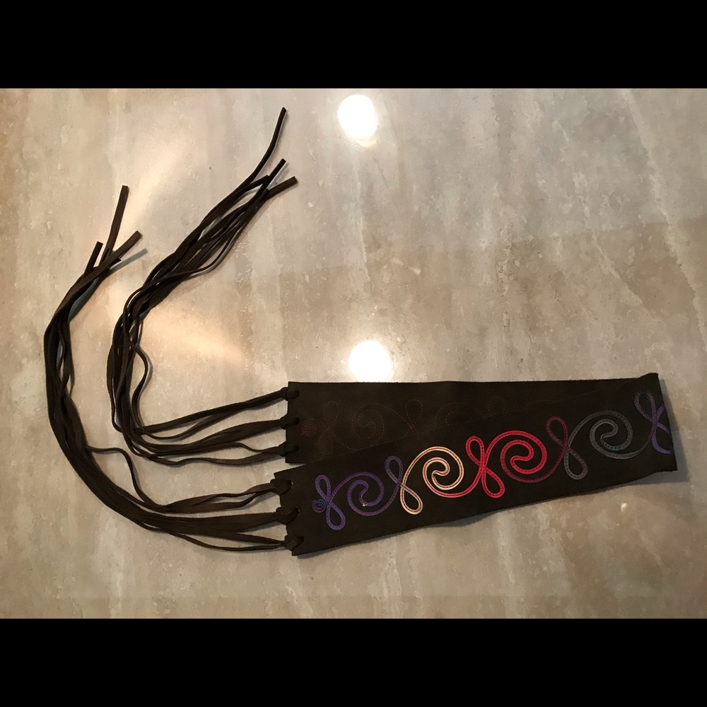 Vintage dark olive  green suede leather belt